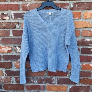 EUC Versona Heathered Blue V-Neck Sweater